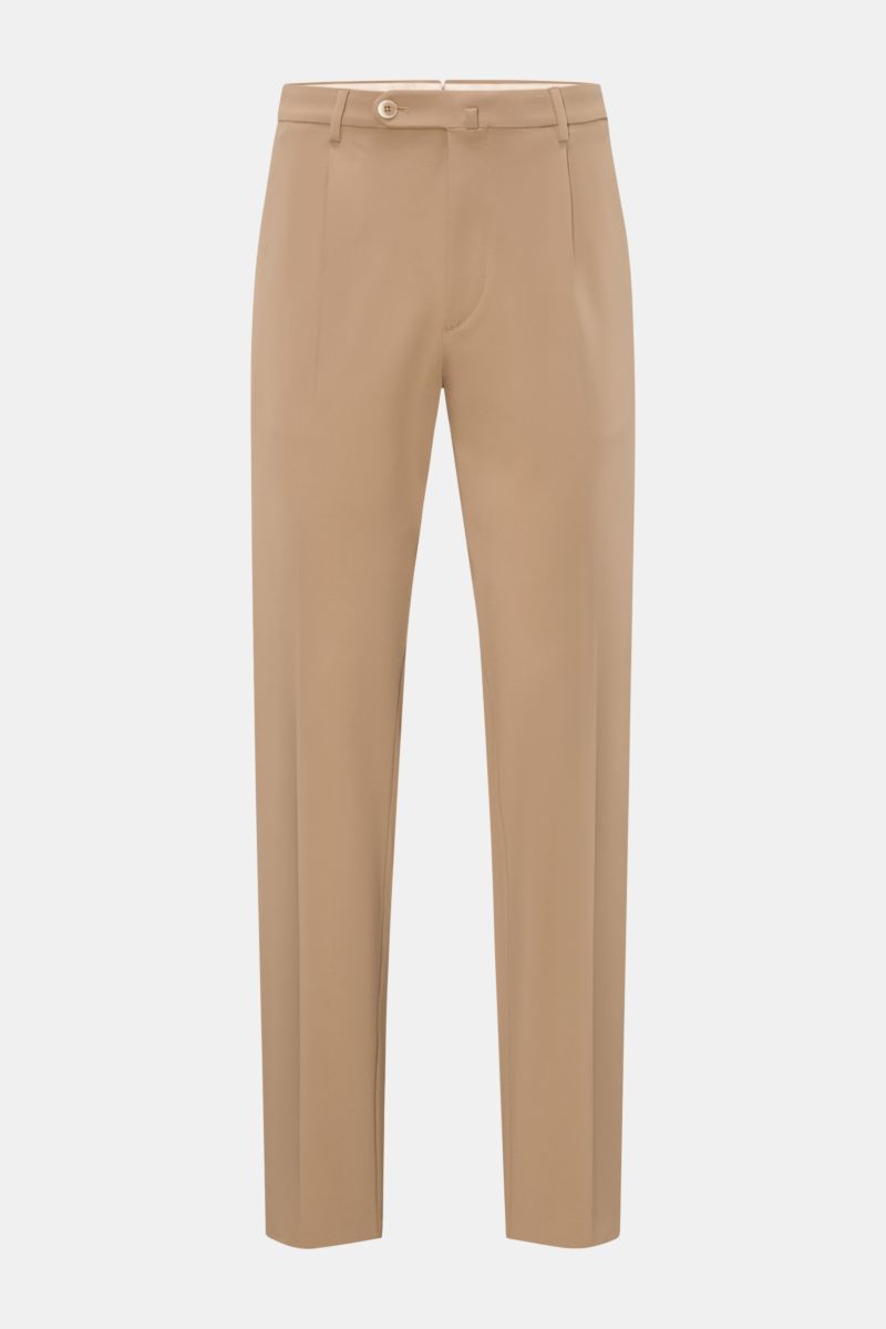 GTA Jerseyhose 'Federico' beige, frontal fotografiert, Regular Fit, elastisch, mit Bundfalte, französischen Taschen, Reißverschluss, Bundknopf, offener Saum.