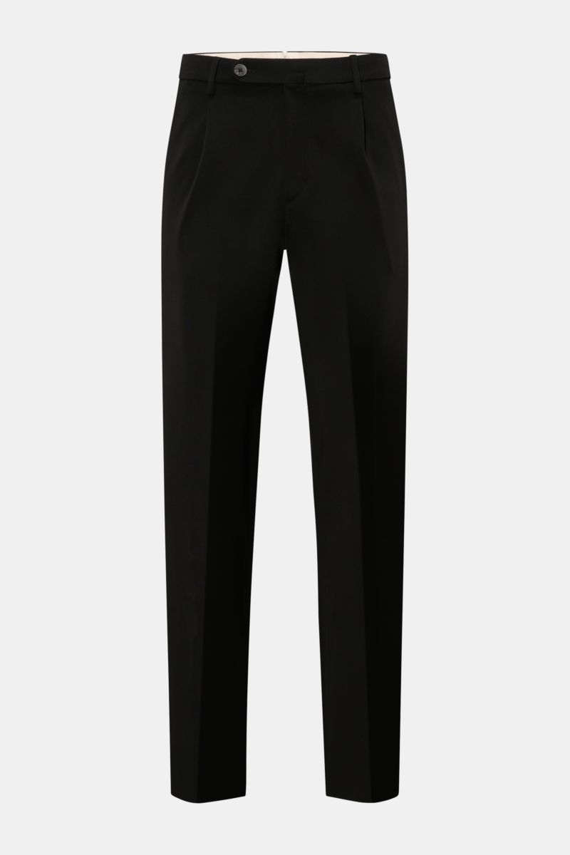 Front view of GTA Jersey trousers 'Federico' black, made of soft, elastic jersey with single pleat, zip, button, French and jetted back pockets. For casual office looks: The jersey trousers 'Federico' by GTA combine maximum comfort with timeless elegance 