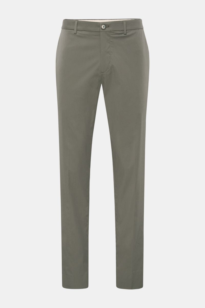 GTA Hose 'Davide' graugrün, frontale Nahaufnahme, leichte Baumwoll-Microfaser-Hose mit Tapered Fit, Reißverschluss, französischen Taschen und schmal zulaufenden Beinen.