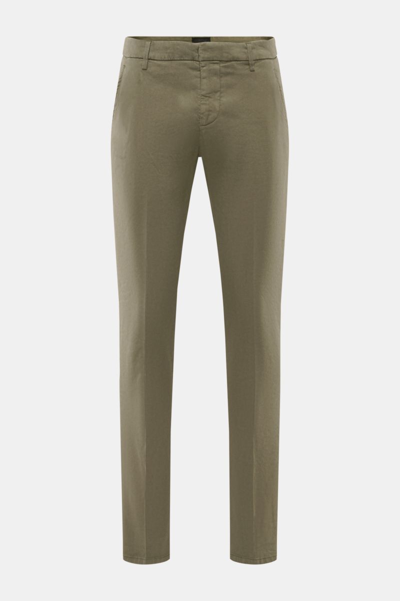 Front view of Dondup Hose 'Gaubert' khaki slim fit pants made from a linen and lyocell mix with elastic quality for smart casual comfort.

Description: Smart Casual mit Komfort: Die Hose 'Gaubert' von DONDUP kombiniert klare Schnittführung mit elastisc