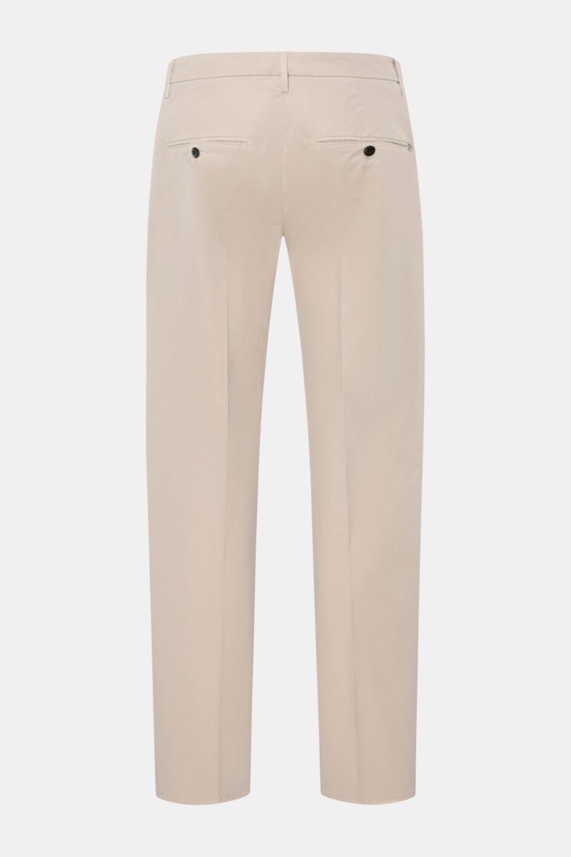 Dondup Baumwollhose 'Gaubert' beige, Rückansicht, Slim Fit Baumwollhose mit leichtem Stretch, schmal geschnittene Wade, französische Taschen, Metall-Initial.