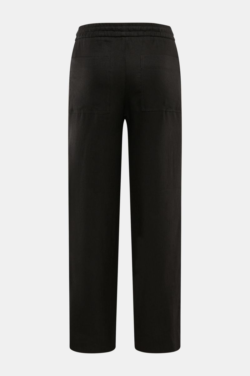 Rear view of Kiefermann Jogger pants 'Haltor' black, showing elasticated waistband, patch back pockets, short straight cut in lightweight linen-viscose blend.