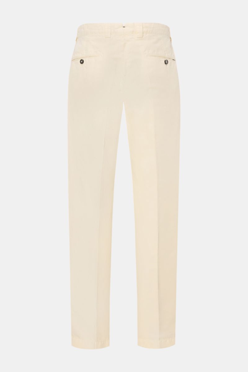 Berwich Chino 'Negroni' creme aus Baumwoll-Leinen-Twill, Regular Fit, leicht schmal, Rückansicht mit geknöpften Gesäßtaschen.