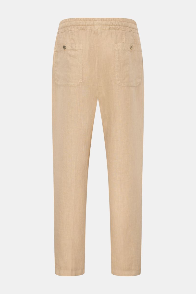 Altea Leinen-Jogpants 'Mattia' beige, knöchellang, mit elastischem Bund, französischen Taschen, weichem Griff, Tapered Fit, Rückansicht.
