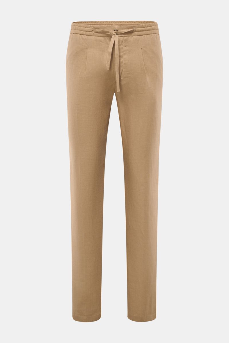 Front view of Aurélien Leinen-Jogpants hellbraun in light brown pure linen, regular fit, tapered legs, elastic waistband with drawstring, French pockets, zipper and button closure, simple front pleat, and piped back pocket, ideal for luxurious summer casu