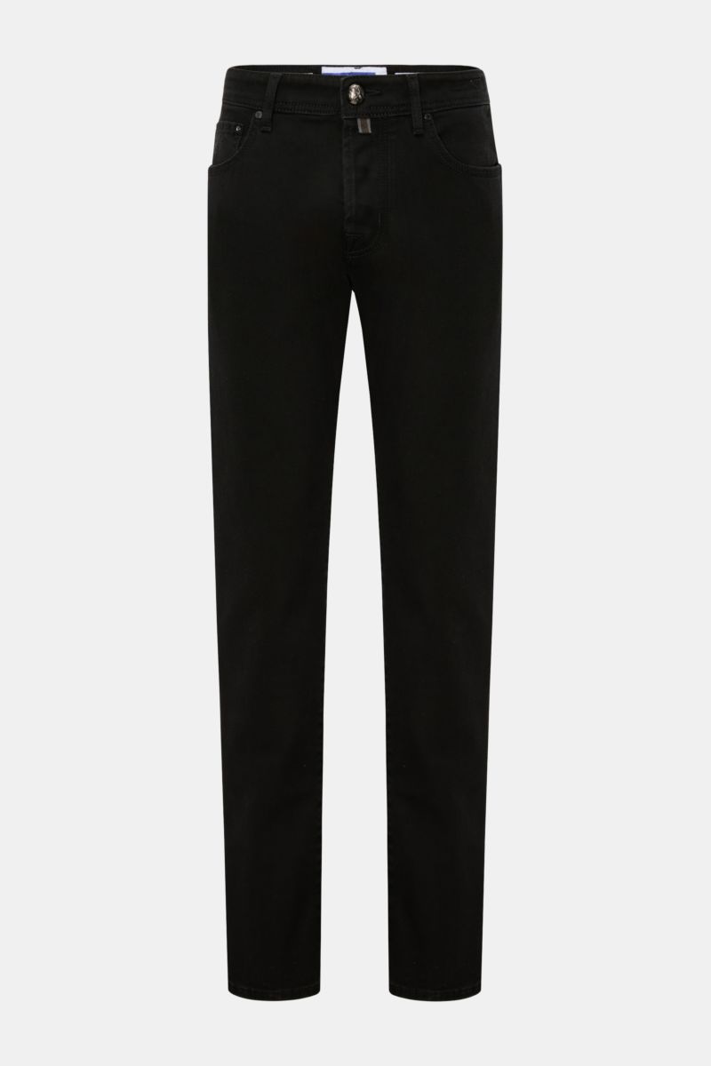 Front view of Jacob Cohen Jeans 'Bard' black (formerly J688) in slim fit, slightly tapered cut, denim made of cotton and microfiber, slight stretch, lightweight robust fabric, button fly, five-pocket style, coin pocket with initial, and signature pony ski