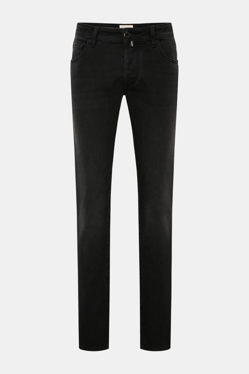 Front view of Jacob Cohen Jeans 'Nick' dunkelgrau, slim fit, narrow tapered denim in cotton and microfiber, elastic quality, soft touch, subtle used wash, button fly, five-pocket style, coin pocket with initial, back pockets with stitching, leather patch 