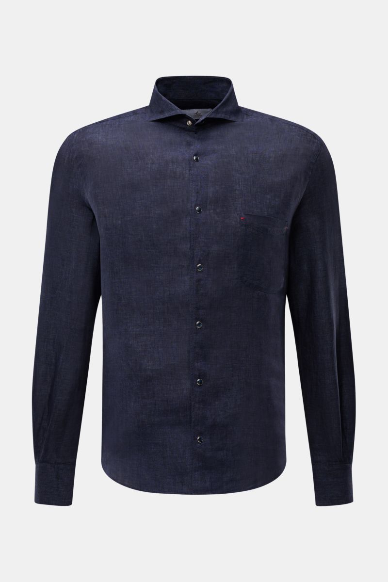 Front view of Ace Denim Linen shirt shark collar navy in lightweight pure linen with slim fit, snap buttons, shark collar, and rounded hem.

Stay comfortable in the warmer months: This ACE DENIM shirt in lightweight linen fabric is a casual statement p