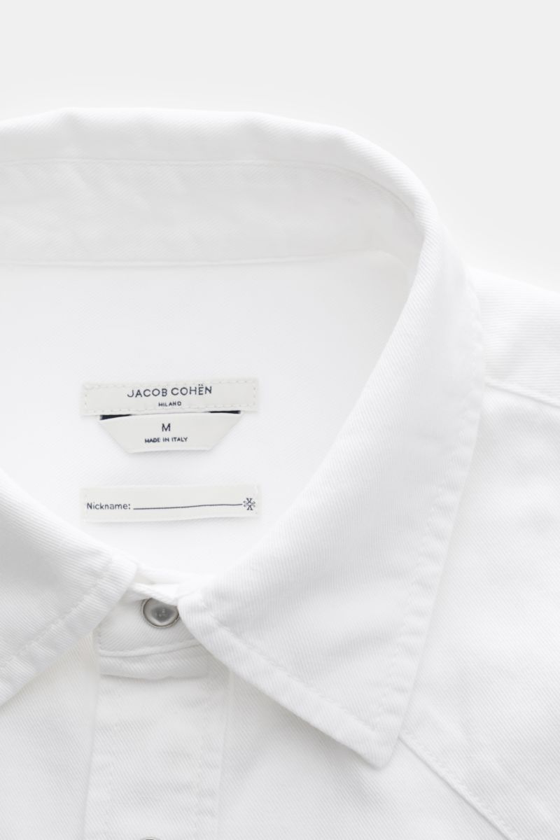 Jacob Cohen Jeanshemd schmaler Kragen offwhite, Nahaufnahme von oben, Denim aus Baumwolle, Leinen, Lyocell, Western-Stil, Slim Fit, Druckknopfleiste.