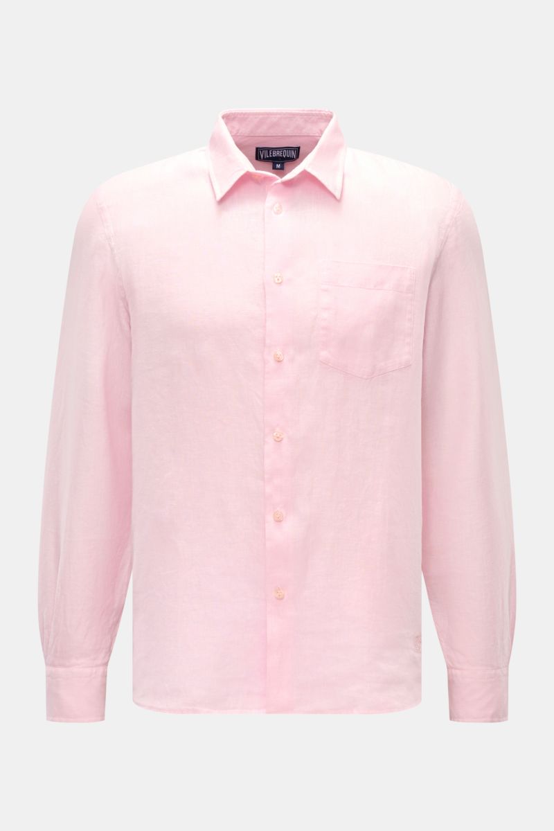 Vorderansicht des Vilebrequin Leinenhemds schmaler Kragen rosé, leichte Qualität, weicher Griff, Regular Fit, französische Knopfleiste, klassische Sportmanschette, aufgesetzte Brusttasche, gerundeter Saumverlauf, tonales Stitching am Saum.