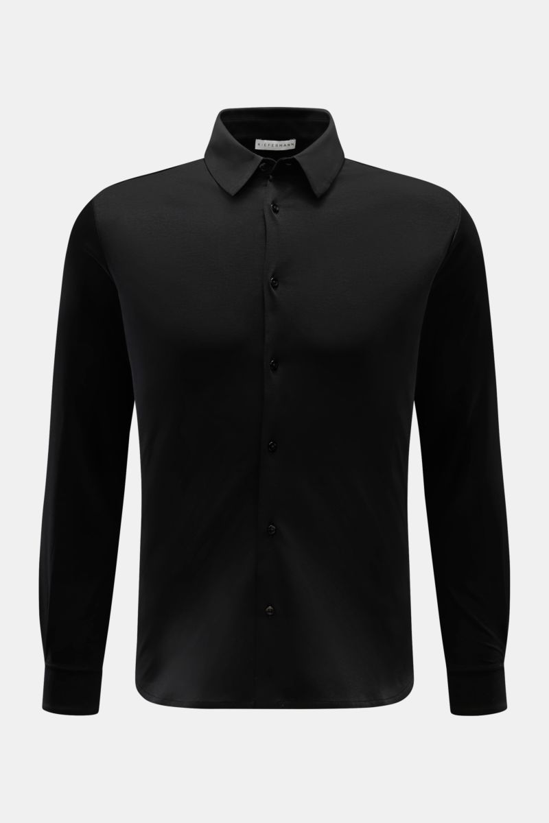 Kiefermann Jersey-Hemd 'Pius' Kent-Kragen schwarz, frontal fotografiert, Extra Slim Fit, mercerisierte Baumwolle, glatter Griff, dezenter Glanz.