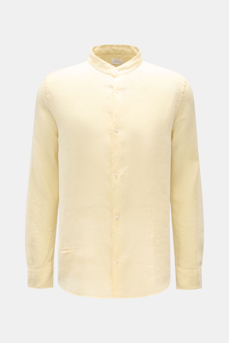 Front view of 04651/ A trip in a bag Linen shirt 'Linen Guru' grandad collar pastel yellow, made of pure linen with soft feel, regular fit, French button placket, small welt pocket, classic barrel cuffs, woven label in side seam, slightly rounded hem, and