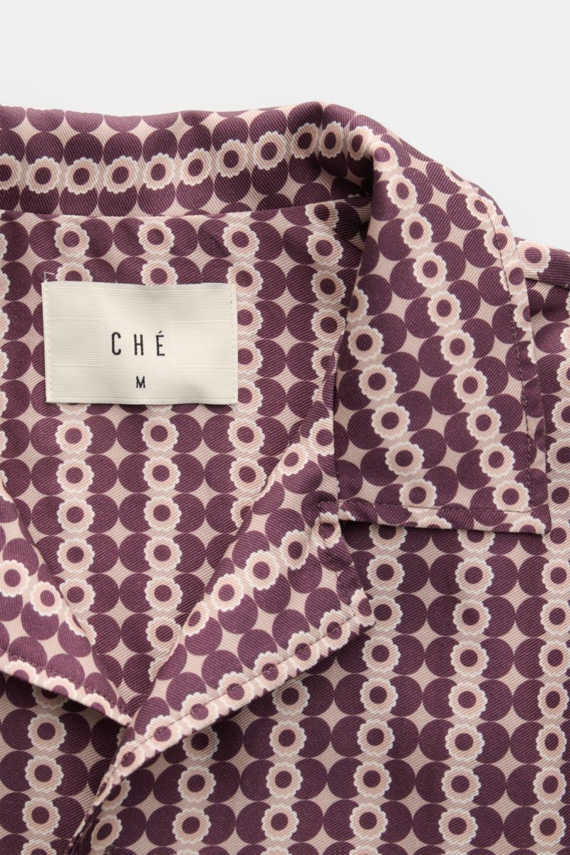 Ché Kurzarmhemd 'Pressoa' Kubanischer Kragen bordeaux/hellbraun gemustert, Nahaufnahme von vorne, Lyocell, glatter Griff, ornamentales Muster.