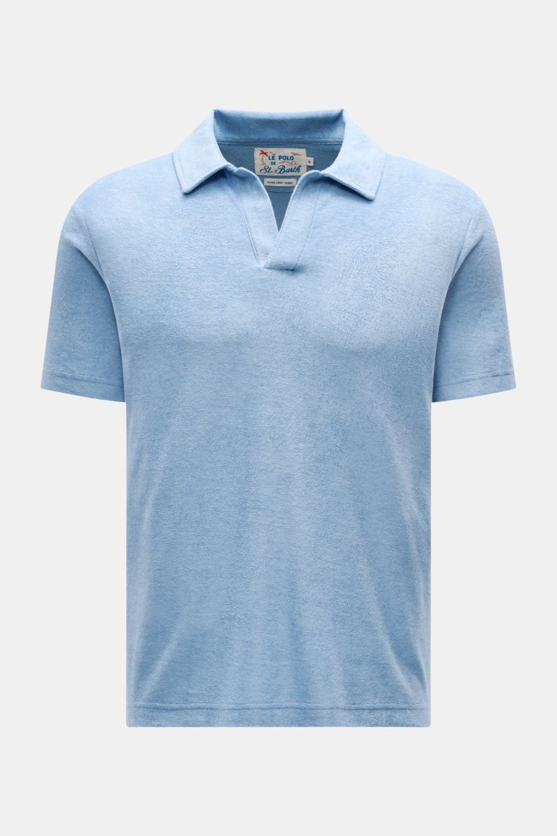 MC2 Saint Barth Frottee-Poloshirt 'Jeremy' rauchblau, slim fit, weicher Griff, konfektionierter Polokragen, offene Leiste, kurze Saumschlitze, Frontansicht.