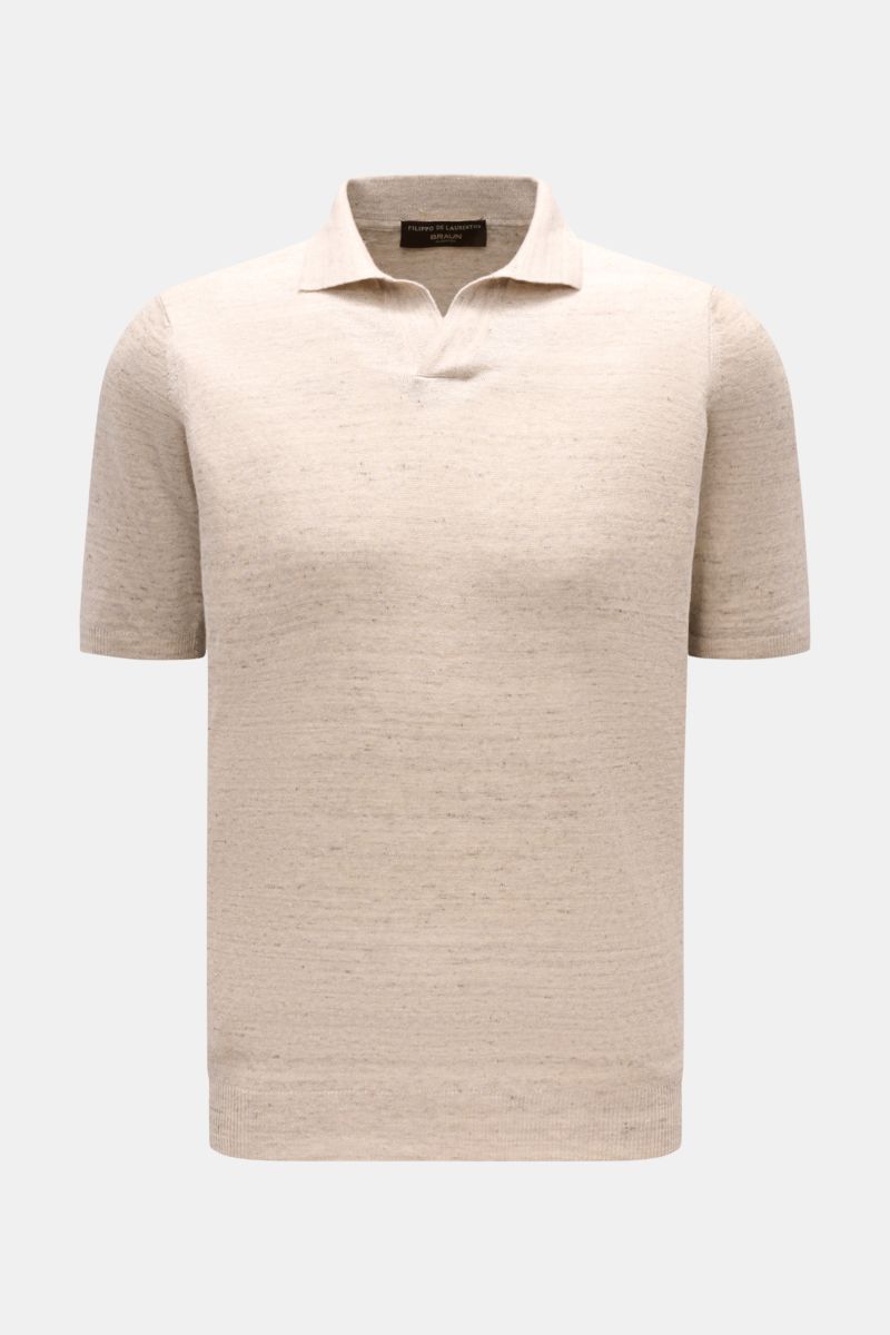 Filippo de Laurentiis Kurzarm-Strickpolo 'Skipper' grau/beige meliert, frontale Nahaufnahme, Leinen-Baumwollmix, Slim Fit, Polokragen, offener Kragen, Rippbündchen, feines Strickbild, weicher Griff.