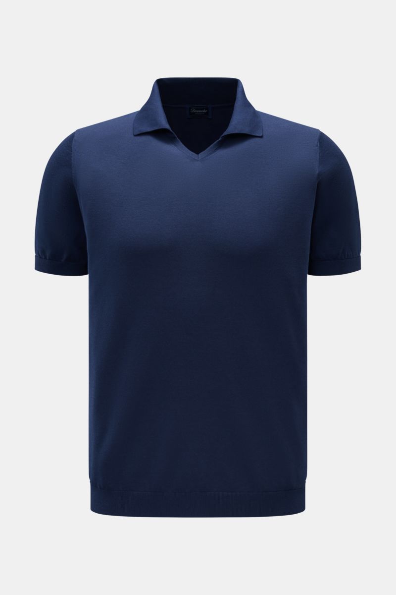Drumohr Kurzarm-Strickpolo dunkelblau, frontale Nahaufnahme, feiner Baumwoll-Feinstrick mit offenem Polokragen, Regular Fit, elastische Bündchen.