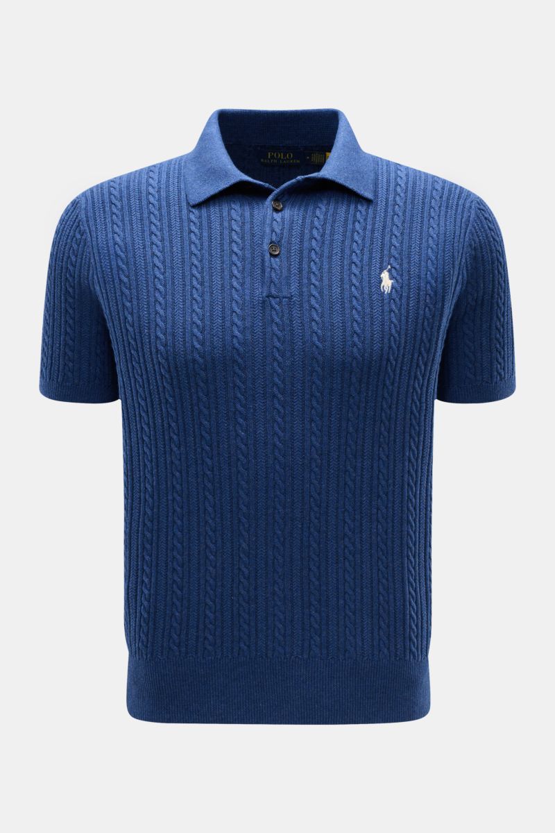 Polo Ralph Lauren Kurzarm-Strickpolo navy mit Zopfstrickmuster, Polokragen, Drei-Knopf-Leiste, elastischen Bündchen, Slim Fit, von vorne fotografiert.