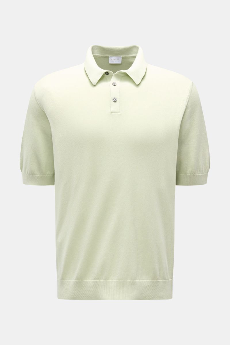Front view of 04651/ A trip in a bag Short sleeve knit polo 'Pima Cotton' pastel green made of fine Pima cotton, slim fit with three-button placket.

Made of fine Pima cotton, the soft knit polo 'Pima Cotton' with short sleeves by 04651 / A TRIP IN A B