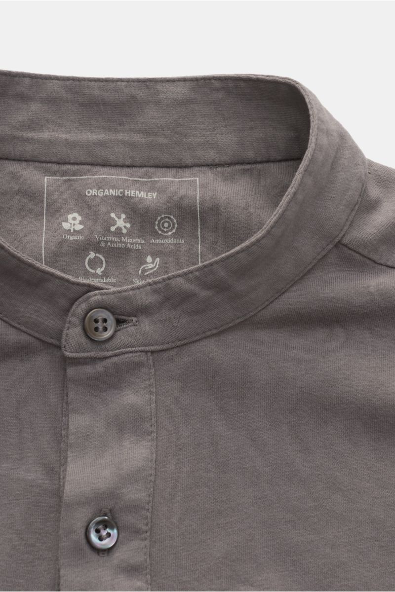 04651/ A trip in a bag Henley-Shirt 'Organic Hemley' grau