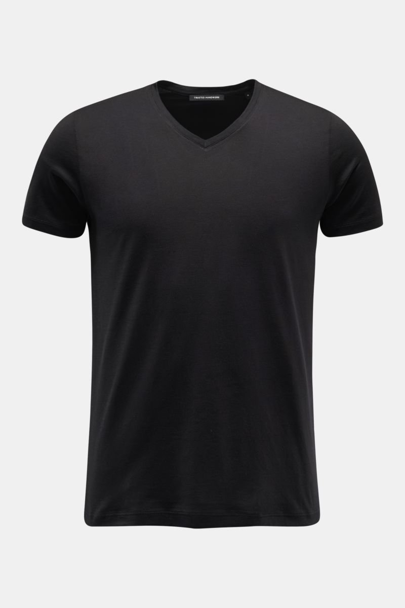 V-neck T-shirt black