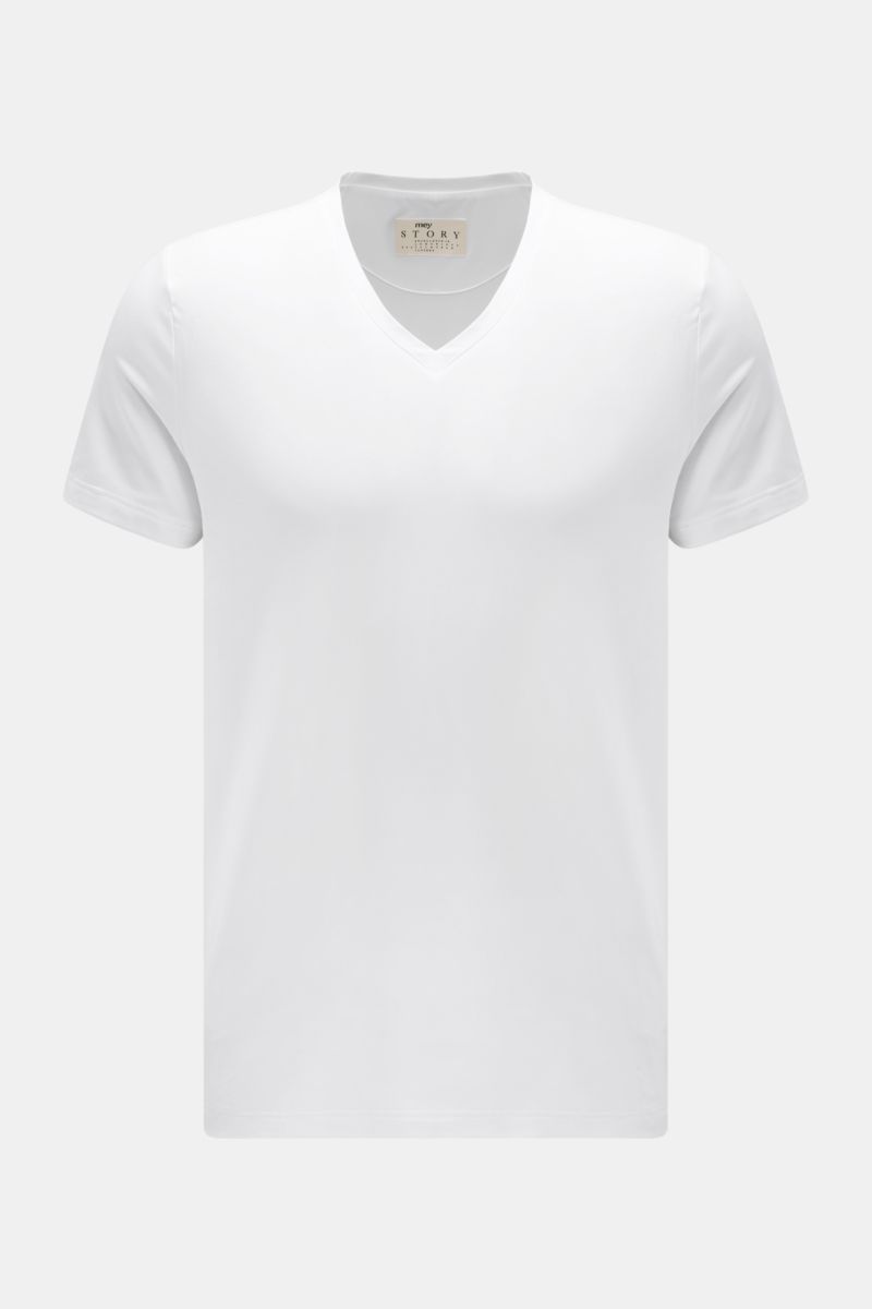Frontansicht des weißen mey story V-Neck T-Shirts aus Baumwolle-Lyocell-Jersey mit Slim Fit, V-Ausschnitt und elastischem, weichem Griff.
