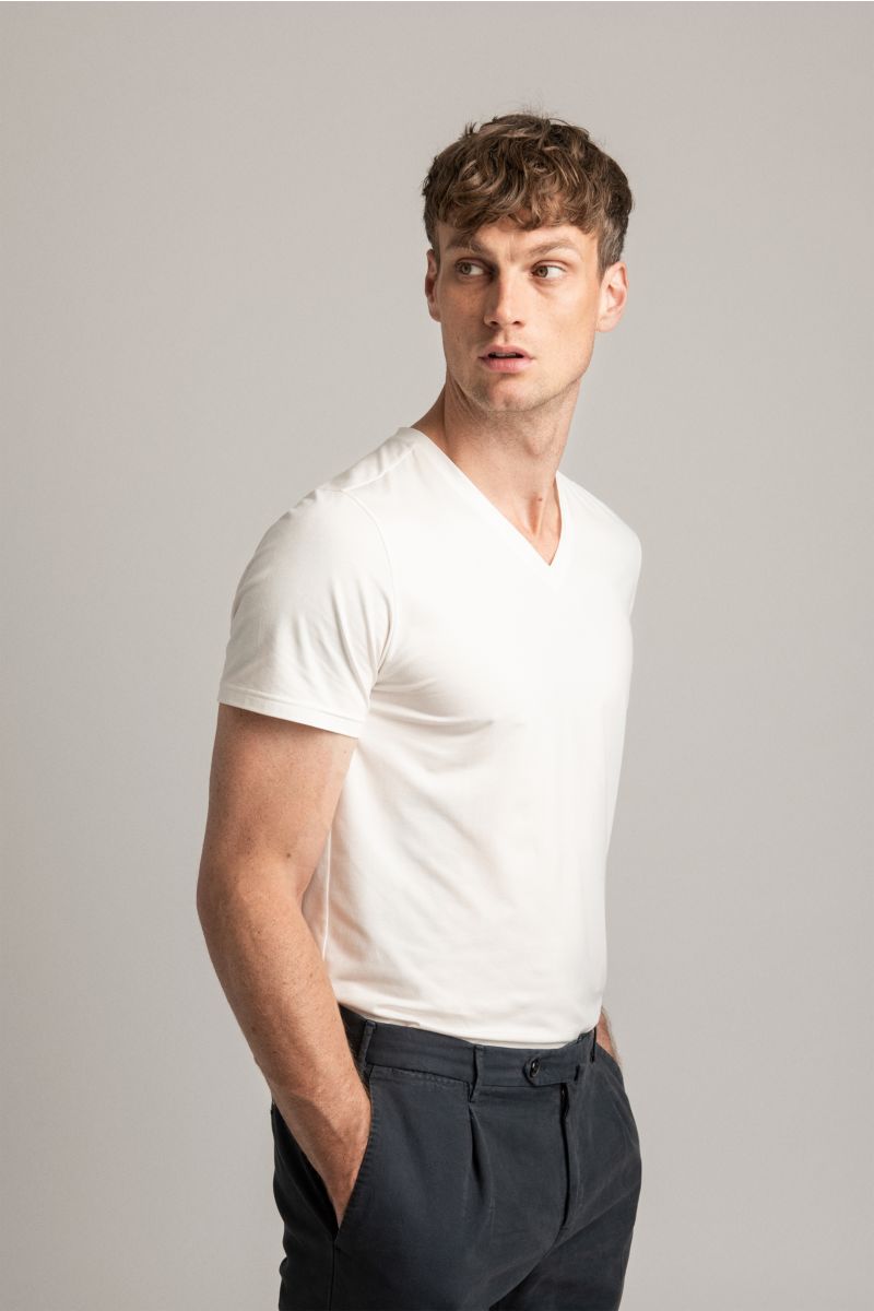 mey story V-neck T-shirt off-white