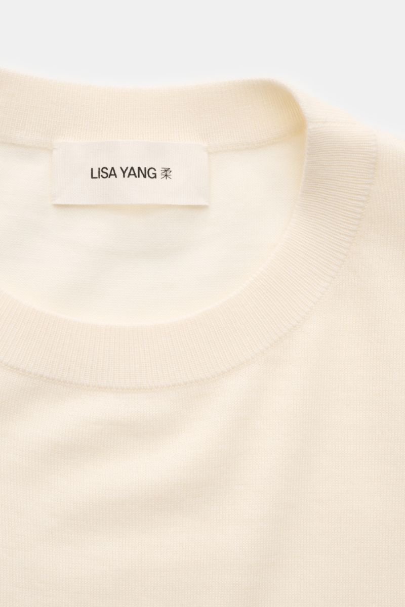 Lisa Yang Cashmere short sleeve jumper 'Ancell' cream shown from above, highlighting crew neck, fine knit, soft pure cashmere fabric, and regular fit.