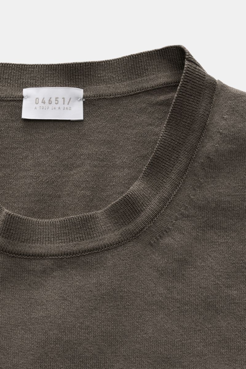 04651/ A trip in a bag Feinstrick-Kurzarmpullover 'Knitted Tee' graubraun