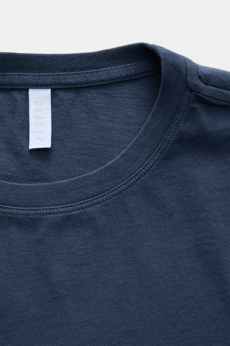 04651/ A trip in a bag Rundhals-T-Shirt navy