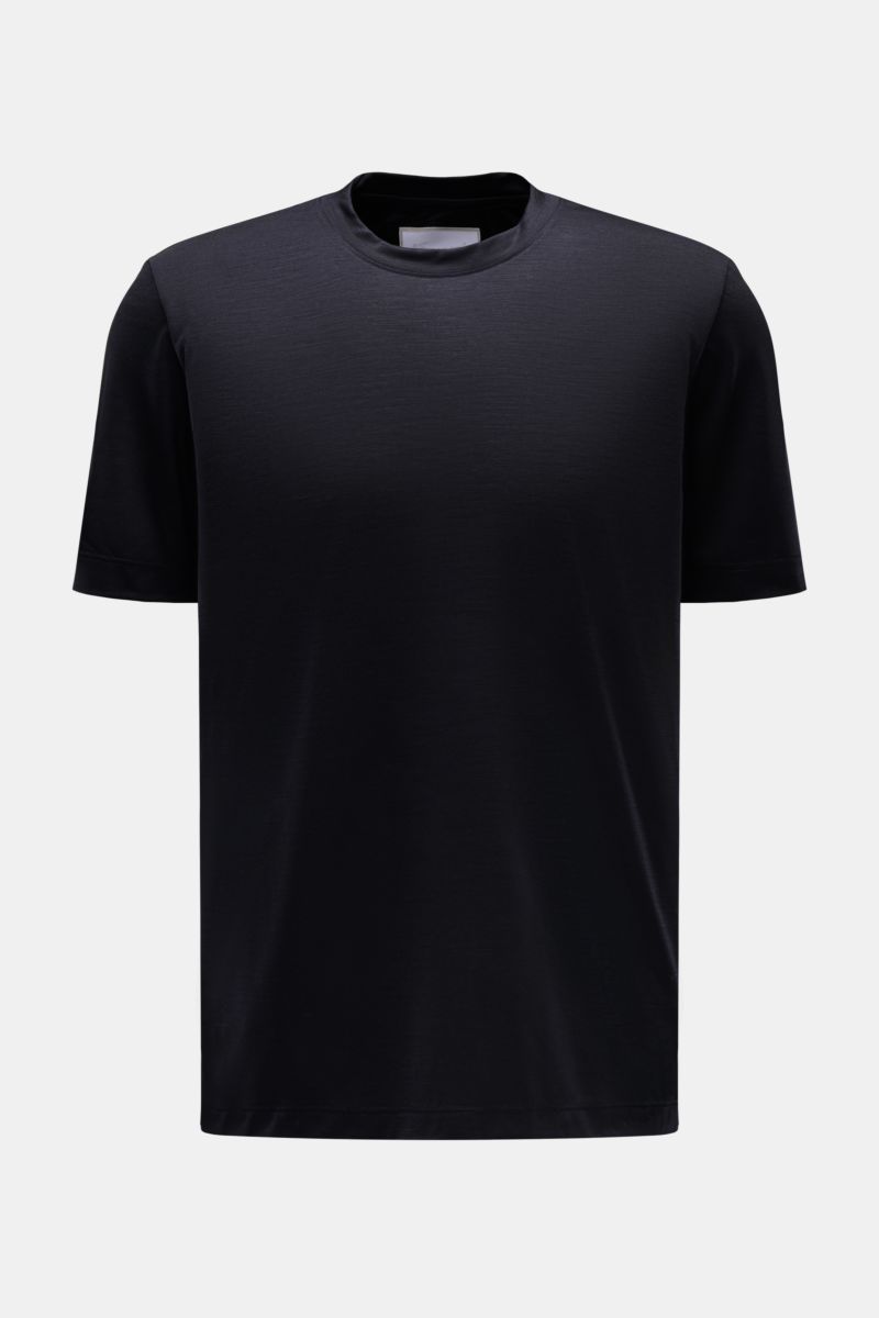 Front view of Marco Pescarolo Rundhals-T-Shirt 'James' dark navy in smooth, lightweight pure wool jersey. Slim fit with short side slits. Für luxuriöse Woll-Verarbeitung steht MARCO PESCAROLO - so ist auch definitiv dieses T-Shirt ein edles Piece aus rein