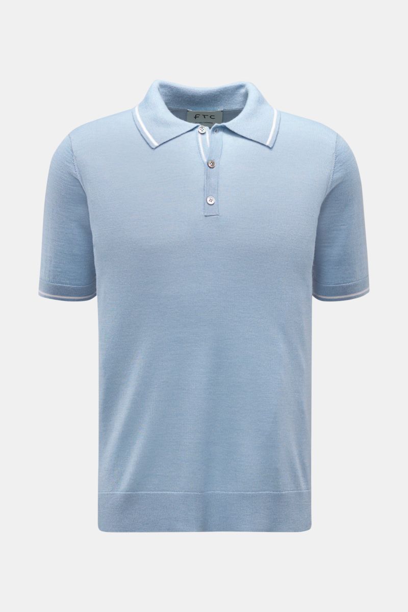 FTC Short sleeve knit polo light blue shown from the front on a plain background, made of fine knit cashmere and Lyocell SeaCell, slim fit, classic collar, three-button placket, narrow contrasting borders, soft lightweight fabric, Oeko-Tex® certified, sus