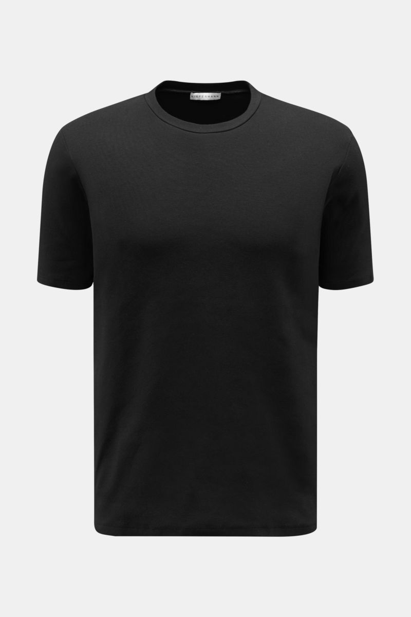 Kiefermann Rundhals-T-Shirt 'Arndell' schwarz, Frontaufnahme, elastische Baumwolle, weicher Griff, Regular Fit, Rundhalsausschnitt, Basic für warme Tage.