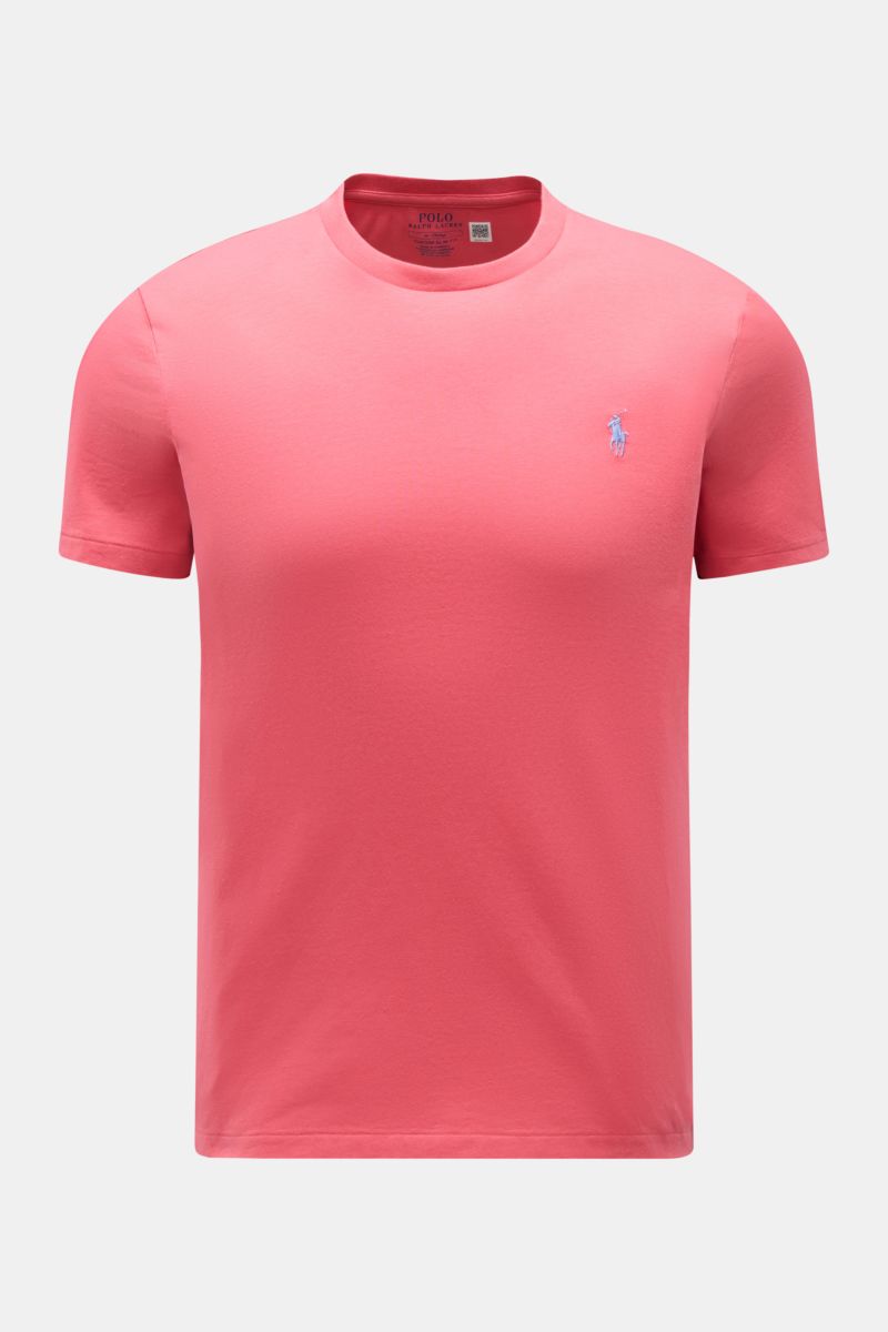 Front view of Polo Ralph Lauren Crew neck T-shirt light red in extra slim fit with soft pure cotton jersey and signature logo stitching.

A sporty classic: This soft T-shirt in pure cotton by POLO RALPH LAUREN combines the iconic logo stitching with a 