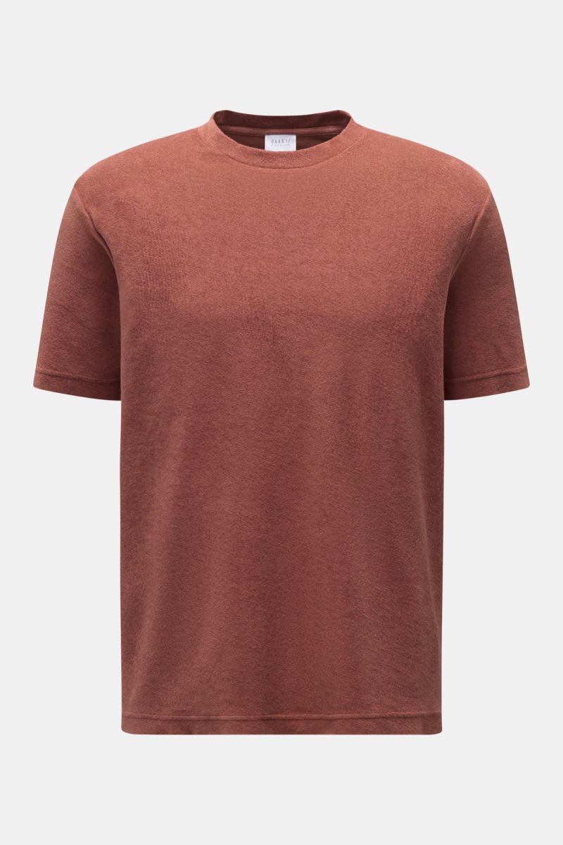 Front view of the 04651/ A trip in a bag Terry T-shirt 'Terry Tee' rust brown made of soft pure cotton terrycloth, crew neck, regular fit, with small woven label in side seam.