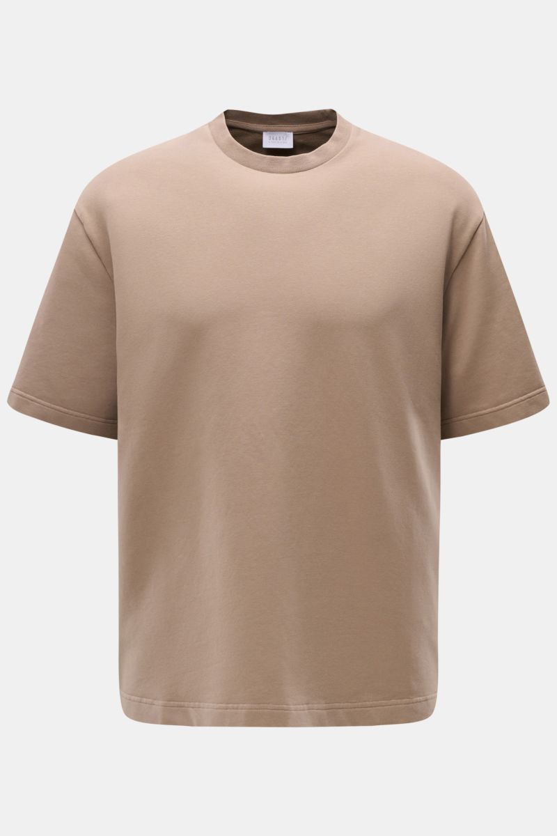 Front view of the 04651/ A trip in a bag Crew neck T-shirt 'If Tee' taupe, a relaxed oversized cotton tee with heavy fabric and soft feel.