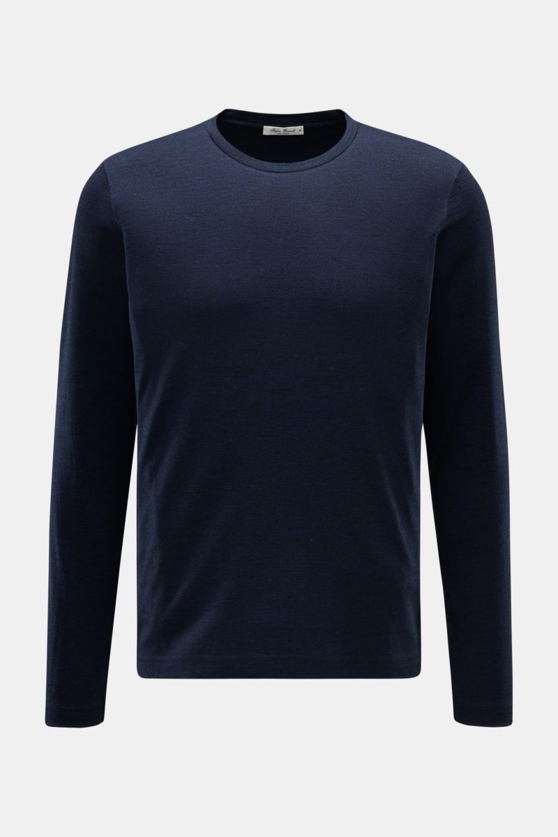 Front view of Stefan Brandt Merino Rundhals-Longsleeve 'Enno' navy meliert, a slim fit, long-sleeve shirt made of pure merino wool.

STEFAN BRANDT präsentiert mit dem Longsleeve 'Enno' aus superfeiner Merinowolle ein zeitloses Essential für die stilbew