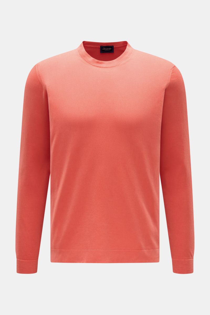 Drumohr Feinstrickpullover hellrot, Slim Fit, aus ultra feiner Baumwolle, Rundhalsausschnitt, flache Bündchen, frontal fotografiert.