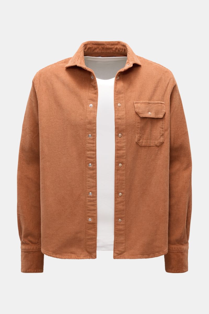 Ace Denim Corduroy overshirt light brown shown from the front, made of pure cotton with snap buttons, turn-down collar, patch pocket, and cuffs.