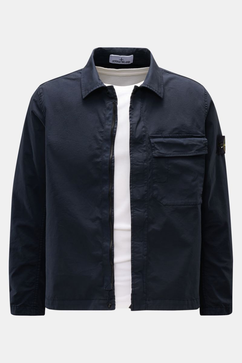 Front view of Stone Island Overshirt 'Stretch Cotton' navy, a slim fit, sporty hybrid shirt-jacket in elastic cotton with vintage look, soft touch, two-way zipper, snap buttons, fold-down collar, buttoned chest pocket, compass badge on sleeve, and adjusta