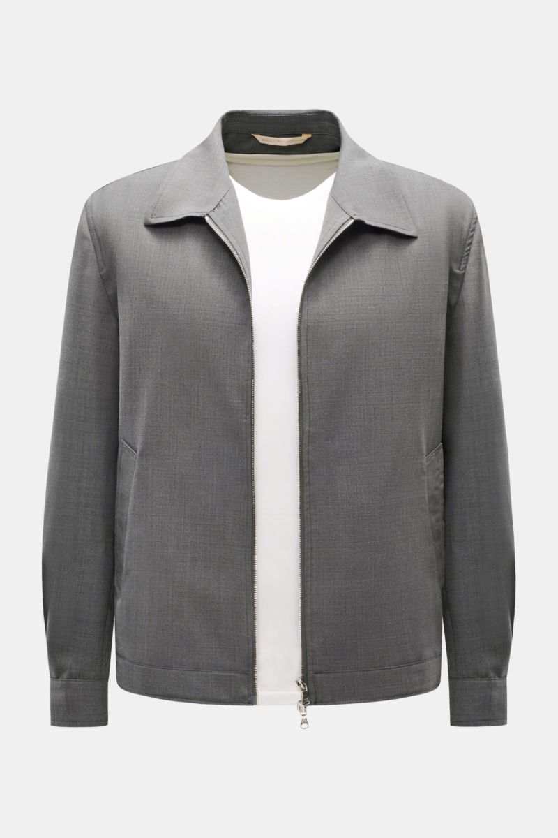 Front view of the Briglia 1949 Overshirt 'Bill' dunkelgrau meliert, a slim fit, melierte wool and microfiber mix with smooth texture, two-way zipper, buttoned cuffs, slanted welt pockets, unconstructed design, and inner pocket; Italian flair in your wardr