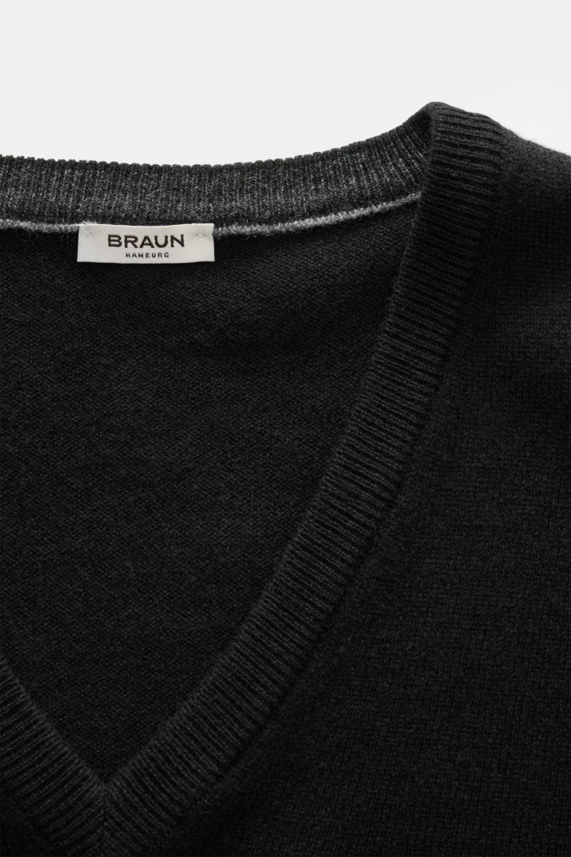 BRAUN Hamburg V-Neck Pullover schwarz