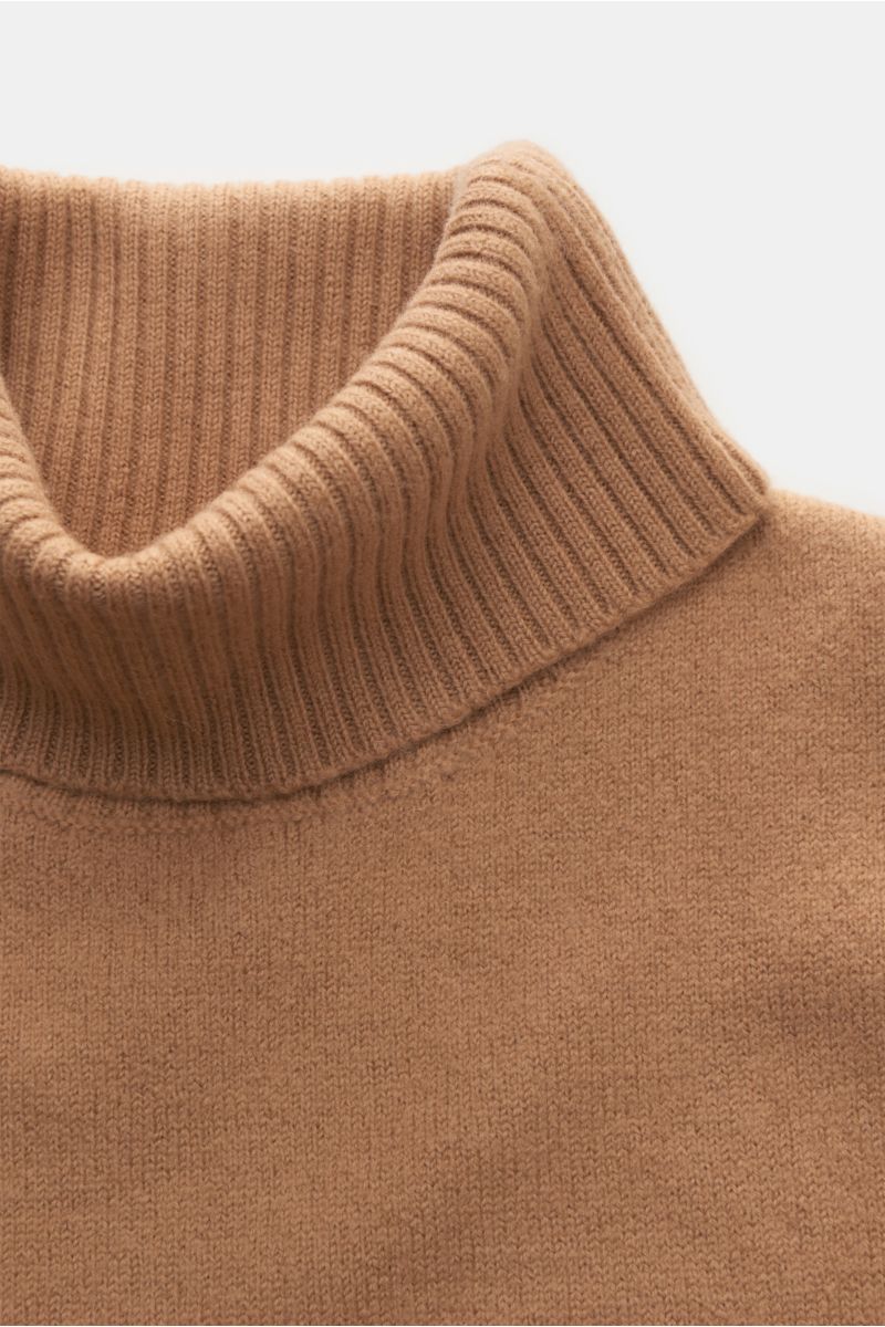 A.P.C. Rollkragenpullover 'Walter' camel