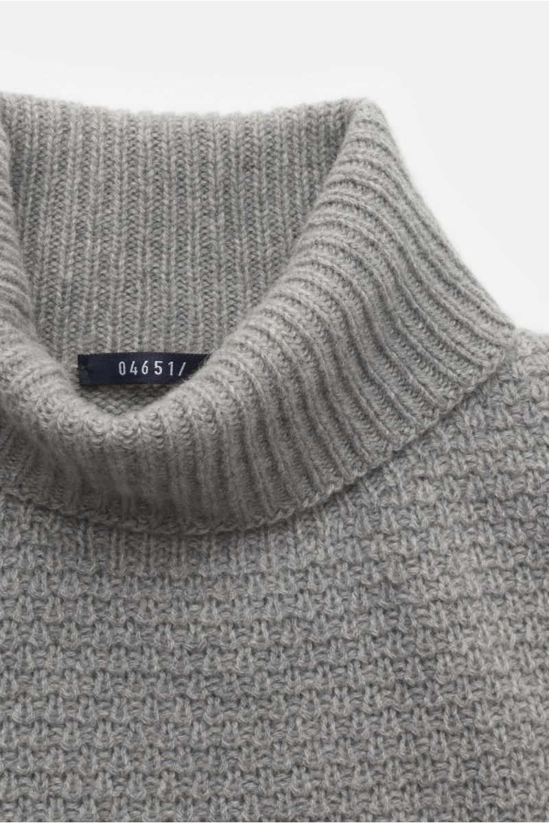 04651/ A trip in a bag Cashmere turtleneck jumper grey
