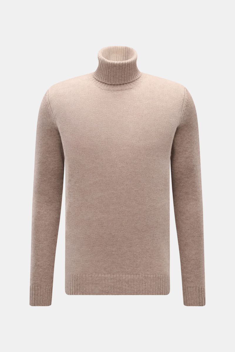 von Braun Cashmere Rollkragenpullover beige meliert, frontale Nahaufnahme, edler Cashmere, weicher Griff, Regular Fit, mittelfeines Strickbild, anliegender Rollkragen, Rippbündchen, zeitloser Alltagsbegleiter.