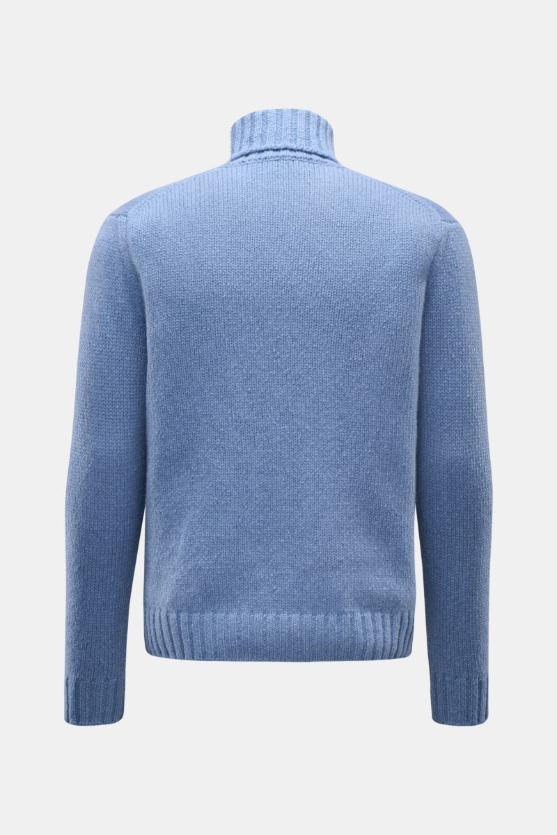 04651/ A trip in a bag Cashmere Rollkragenpullover rauchblau, Rückansicht, oversized Fit, grober Strick, weicher Griff, reiner Cashmere, Rippbündchen, Rollkragen.