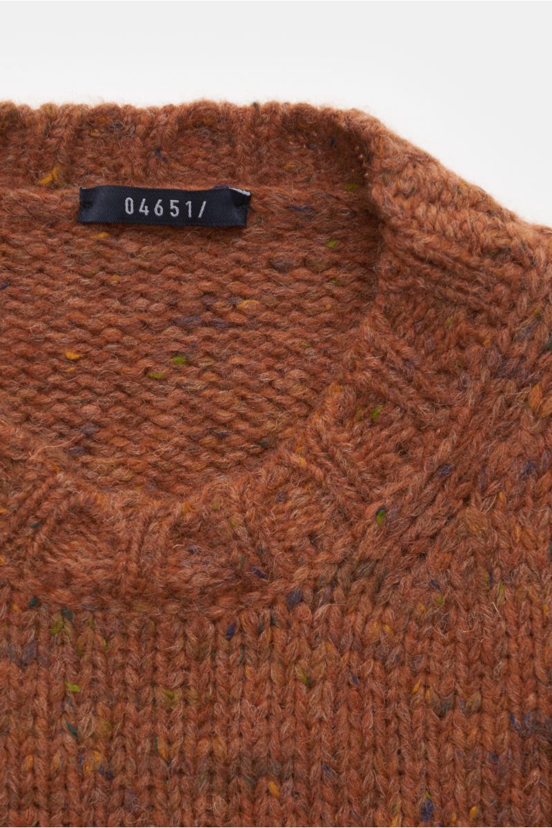 04651/ A trip in a bag Rundhalspullover 'Donegal Crew' rostbraun meliert