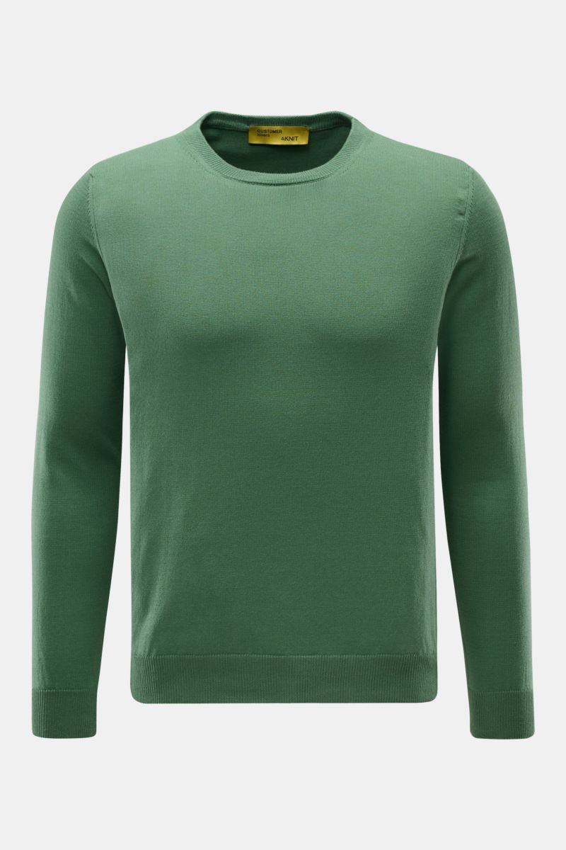 B.F. Knitwear Crew neck jumper green shown from the front, slim fit in pure cotton with a soft feel, fine knit, ribbed bands, and a comfortable crew neck. A versatile essential for spring, enhancing any wardrobe with a clean, timeless aesthetic.