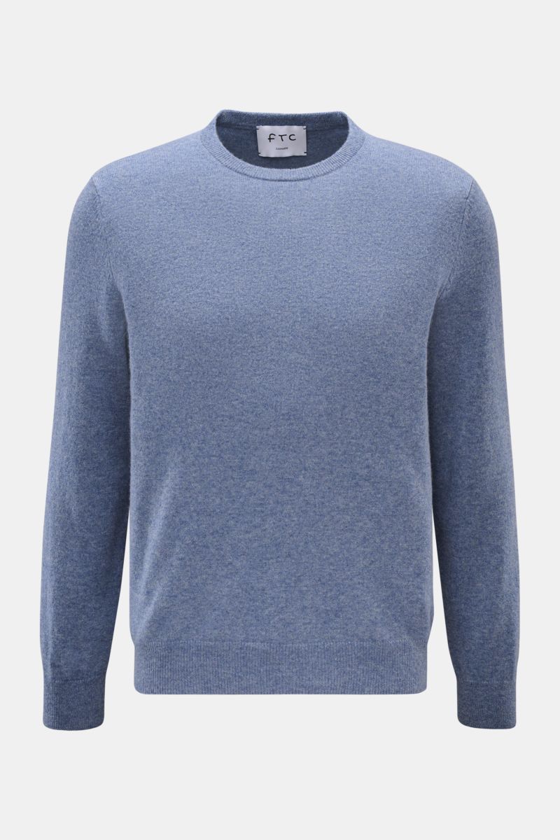 FTC Cashmere Rundhalspullover rauchblau meliert, Slim Fit, feines Strickbild, Rundhalsausschnitt, Rippbündchen, von vorne, ultraweiche Cashmere-Qualität.