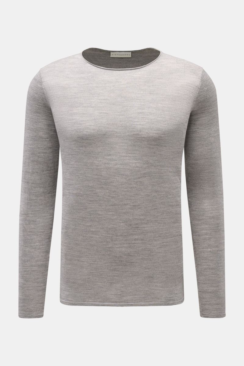 Front view of Kiefermann Merino crew neck jumper 'Benjamin' grey mottled, a luxurious pure merino wool fine knit with soft feel and regular fit.

A luxurious basic piece: This crew neck jumper by KIEFERMANN offers maximum comfort in a timeless fine kni
