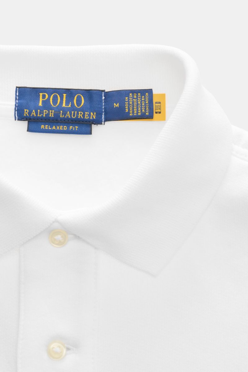 Polo Ralph Lauren Sweatshirt weiß, Detailaufnahme von oben, Polokragen mit Label, weicher Baumwoll-Mix, Relaxed Fit, klassisch und komfortabel.